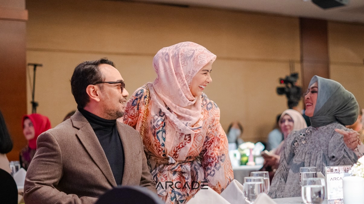 Kisah Bebi Romeo Rekaman Lagu Milik Angelina Sondakh Kayak Ada Adjie Bersama Arcade Living Tangerang