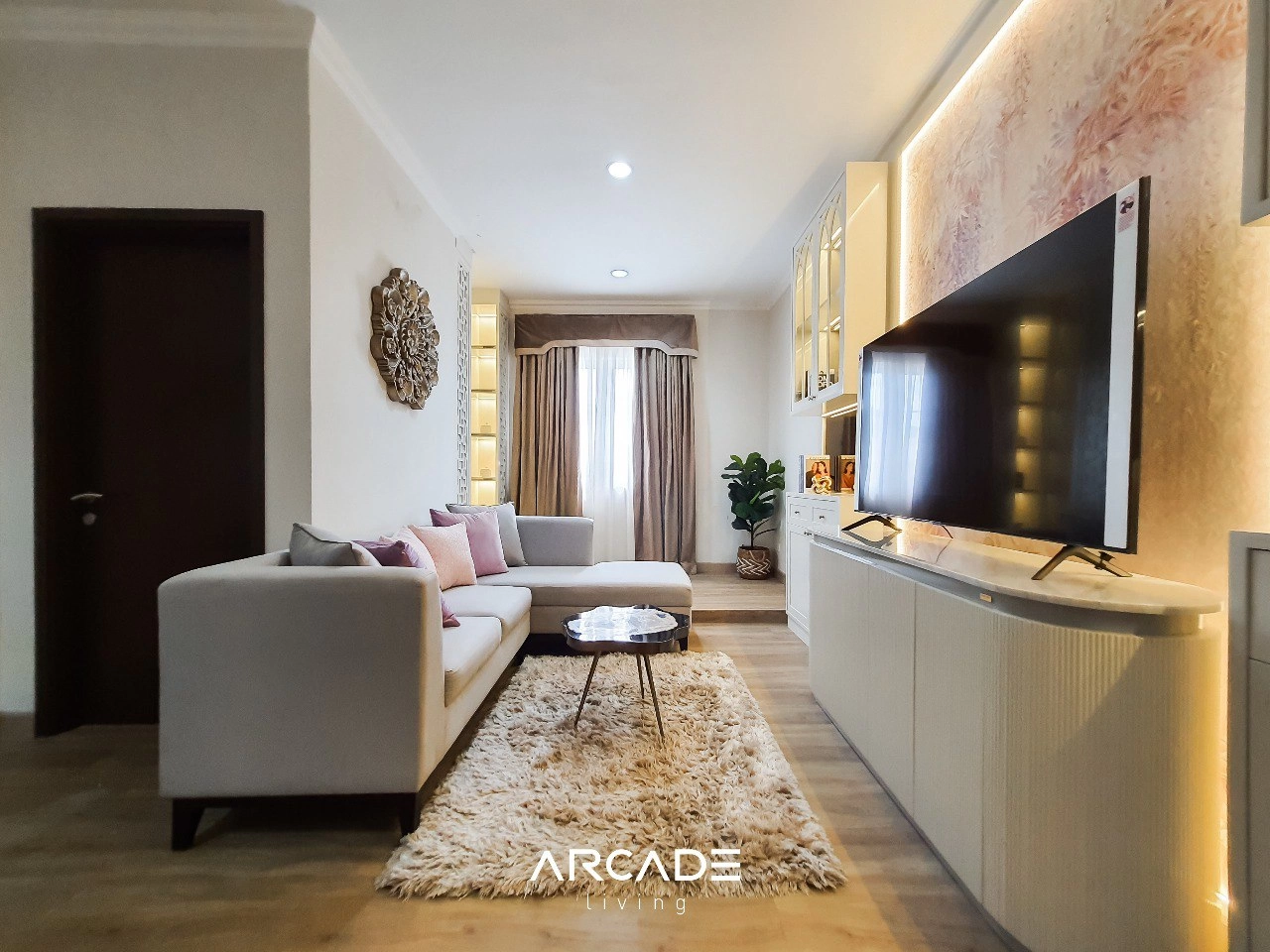 Membuat Ruang Kecil Terlihat Besar: Jasa Desain Interior yang Ahli oleh Arcade Living BSD City